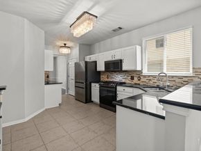 1100 Vanderbilt CIR, Pflugerville TX 78660
