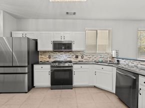 1100 Vanderbilt CIR, Pflugerville TX 78660