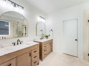 9017 Villa Norte DR, Austin TX 78726