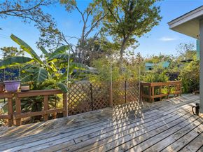 1109 Arcadia Ave, Austin TX 78757