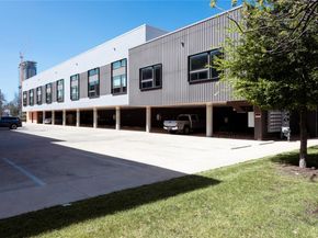 49 Navasota ST 202, Austin TX 78702