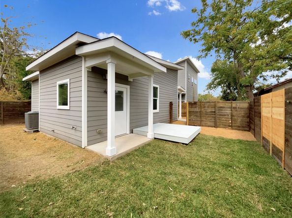 6213 Felix Ave B, Austin TX 78741