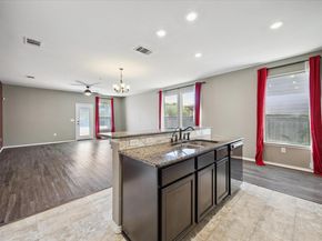 907 Thrasher Glade DR, Pflugerville TX 78660