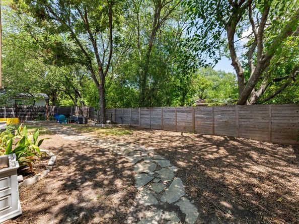 8405 Rockwood LN, Austin TX 78757