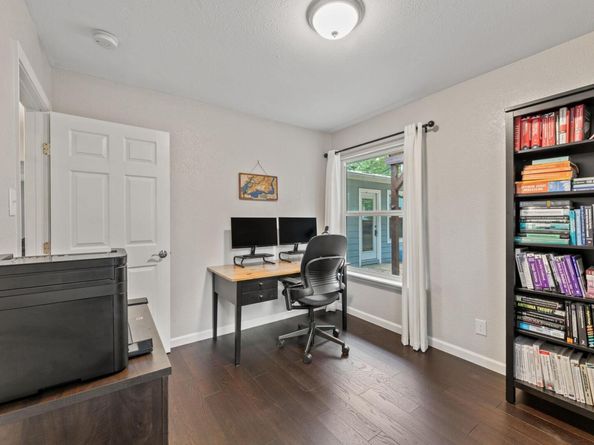 8405 Rockwood LN, Austin TX 78757