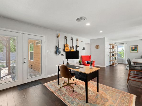 8405 Rockwood LN, Austin TX 78757