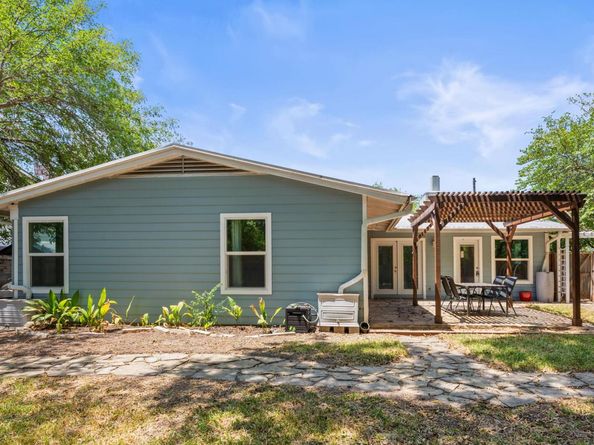 8405 Rockwood LN, Austin TX 78757