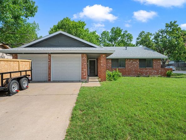 1300 Neans DR, Austin TX 78758