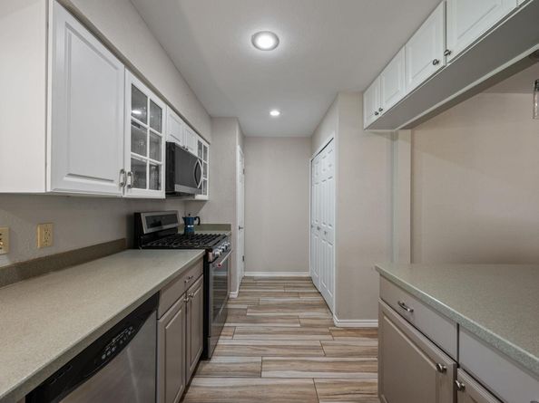 1300 Neans DR, Austin TX 78758