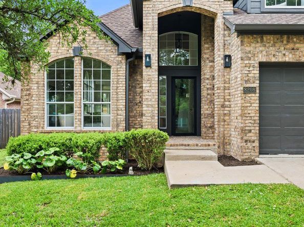8208 Isaac Pryor DR, Austin TX 78749