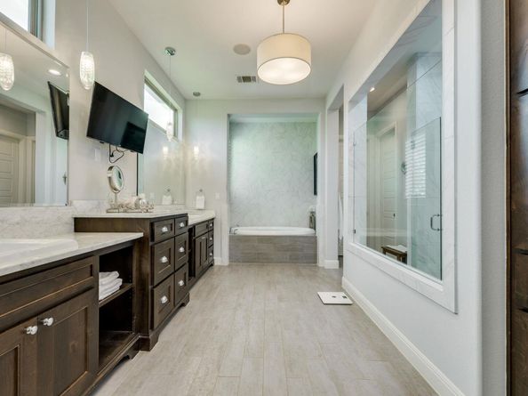 2800 Crystal Falls PKWY, Leander TX 78641
