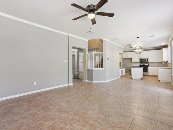 8402 Delavan Ave, Austin TX 78717