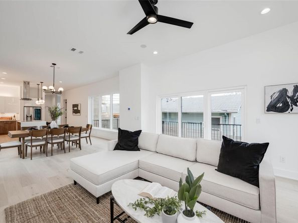 2511 E 5th ST, Austin TX 78702