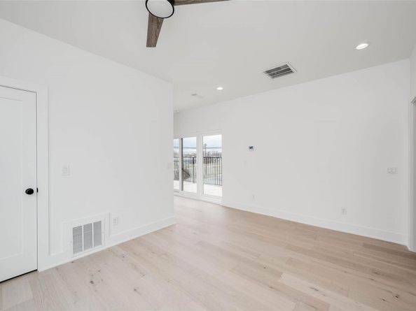 2511 E 5th ST, Austin TX 78702