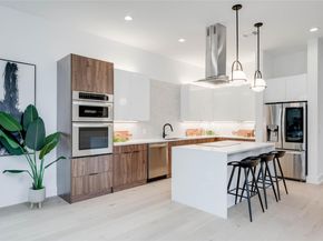 2511 E 5th ST, Austin TX 78702