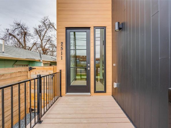 2511 E 5th ST, Austin TX 78702