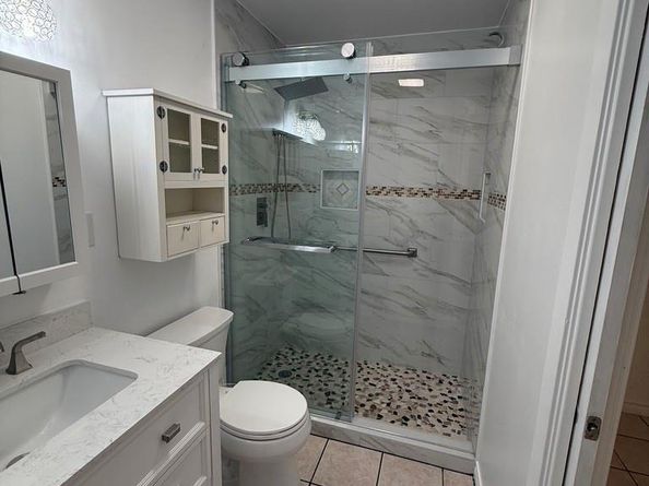 1214 Baron HIlls Dr 207, Austin TX 78704