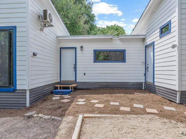 1401 Greenwood Ave 1 & 2, Austin TX 78721