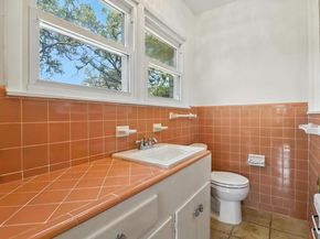 7505 Forest Wood RD, Austin TX 78745