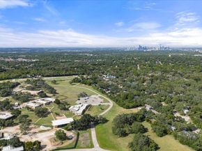 7505 Forest Wood RD, Austin TX 78745