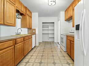 7505 Forest Wood RD, Austin TX 78745