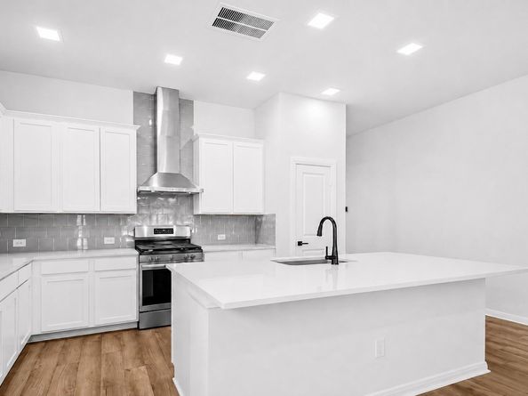 912 Prominence WAY, Leander TX 78641