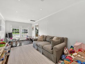 18 Margranita CRES, Austin TX 78703