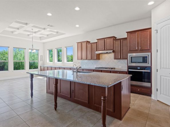 118 Bluehaw DR, Georgetown TX 78628