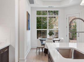 201 Beneteau DR, Austin TX 78738