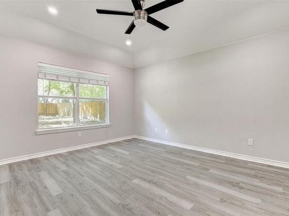 1106 Serenada DR, Georgetown TX 78628