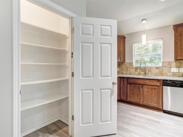 1106 Serenada DR, Georgetown TX 78628