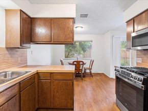 1617 W Braker LN B, Austin TX 78758