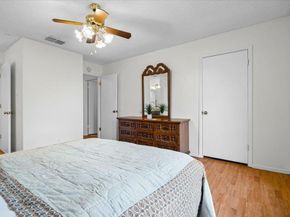 1617 W Braker LN B, Austin TX 78758