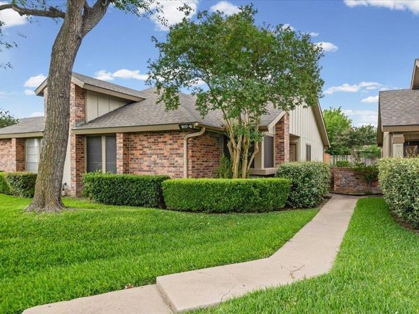 1617 W Braker LN B, Austin TX 78758