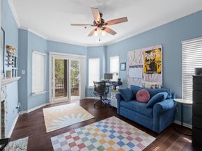 1741 Spyglass DR 2104, Austin TX 78746