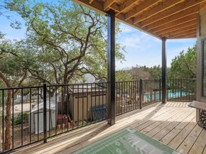1741 Spyglass DR 2104, Austin TX 78746