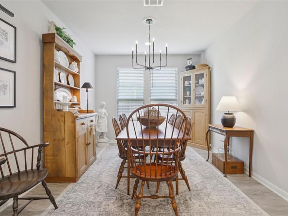 817 Olive Creek DR 70, Georgetown TX 78633