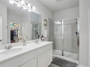 817 Olive Creek DR 70, Georgetown TX 78633
