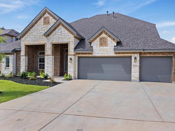 2233 Bellisa Vista DR, Leander TX 78641