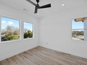 1407 Valleyridge DR B, Austin TX 78704