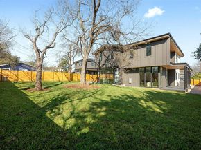 1407 Valleyridge DR B, Austin TX 78704