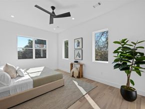 1407 Valleyridge DR B, Austin TX 78704