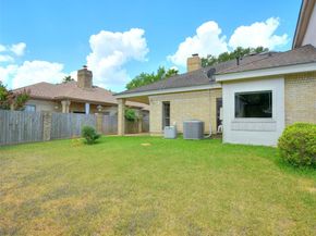 10215 River Plantation DR B, Austin TX 78747