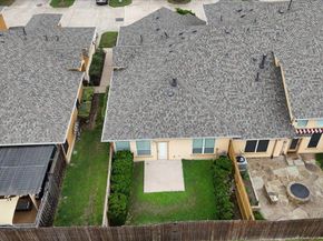 2210 Onion Creek PKWY 604, Austin TX 78747