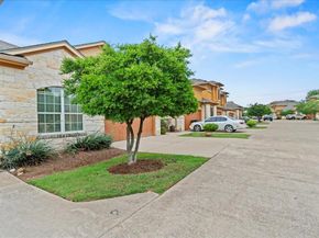 2210 Onion Creek PKWY 604, Austin TX 78747