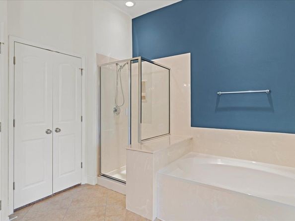 2210 Onion Creek PKWY 604, Austin TX 78747