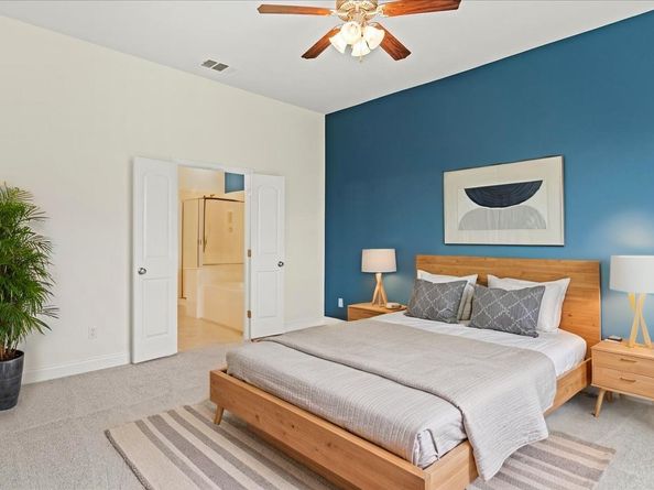 2210 Onion Creek PKWY 604, Austin TX 78747