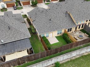 2210 Onion Creek PKWY 604, Austin TX 78747