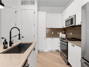 800 Embassy DR 421, Austin TX 78702