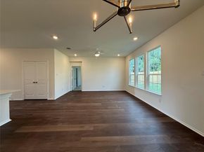 1512 Garlock DR, Leander TX 78641
